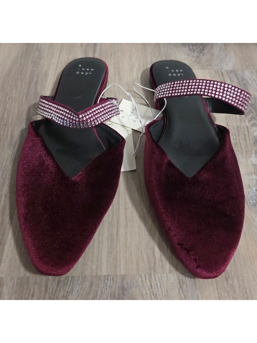 A New Day Maxine Mules in Burgundy Velvet with a Rhinestone Strap Size 8.5 NWT